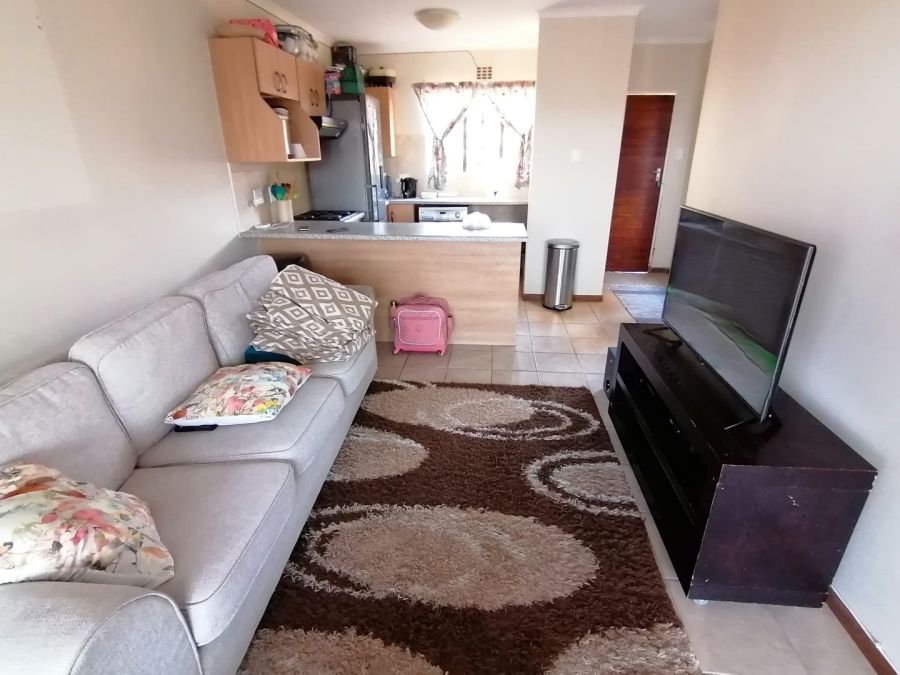 2 Bedroom Property for Sale in Hillside Free State